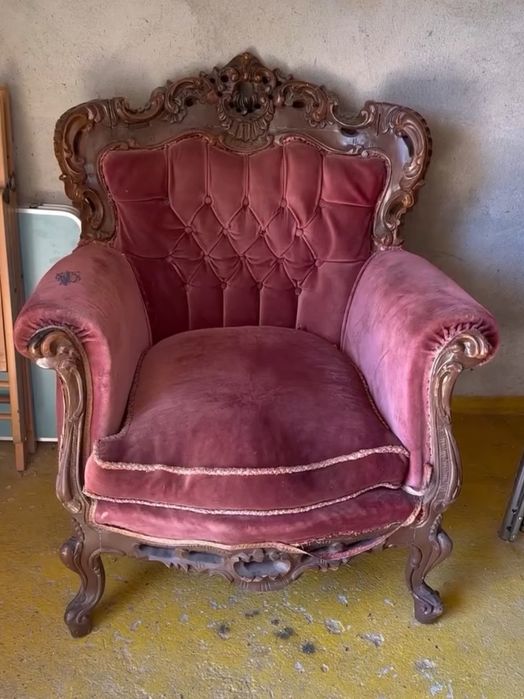 Обновяваме и ремонтираме всякакви видове мебели