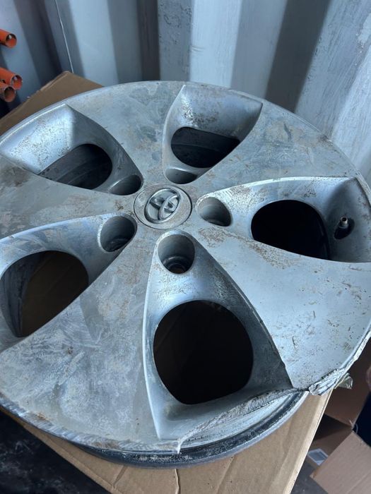 Диски на Альфард