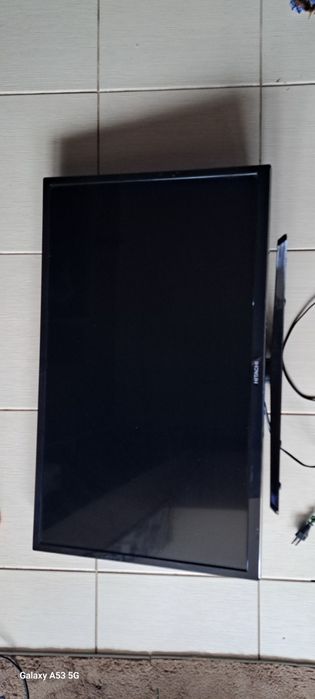 Vând - Dezmembrez 3 TV Led 32"