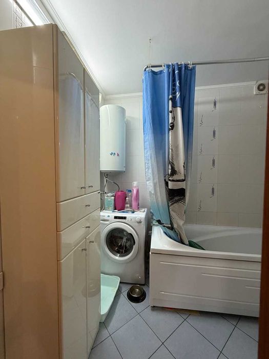 Продам 4 комн квартиру