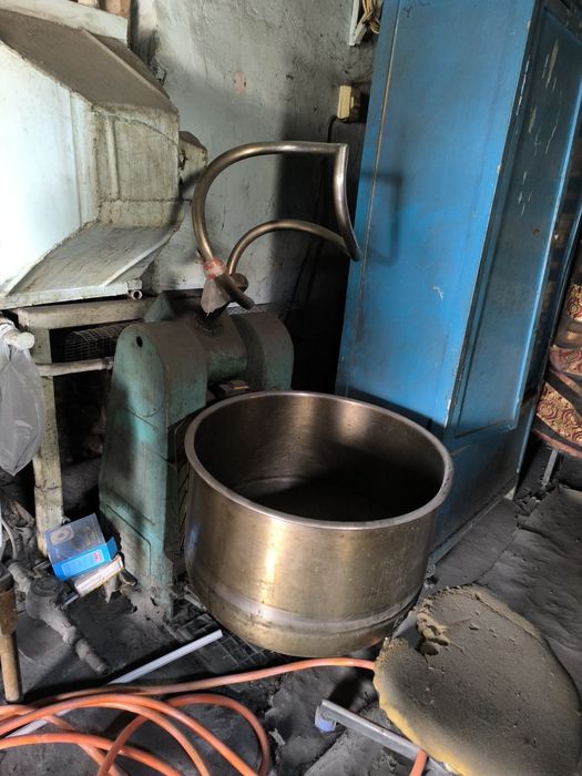 Продам тестомесильный аппарат