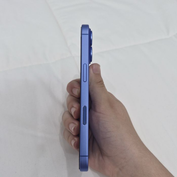 iPhone 16 128гб Акб 90%