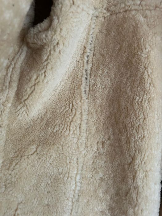 Кожухче от агнешка кожа бежово  S