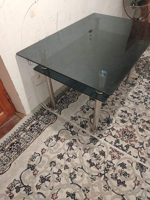 Стеклянный стол дешово