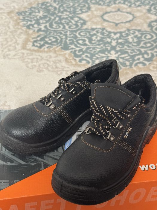 Спец ботинка сатылады!!!