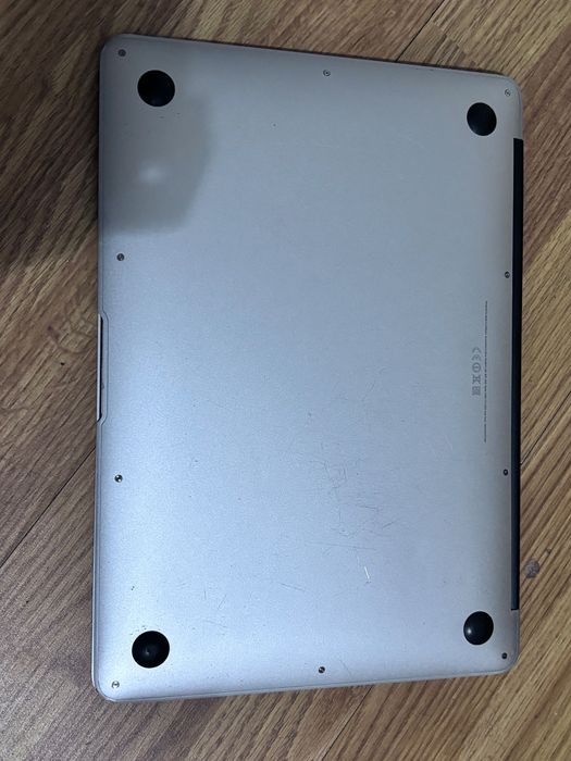 Macbook early 2014