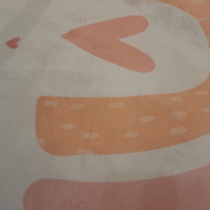 Детски Килим нов 160 см дъга и сърца