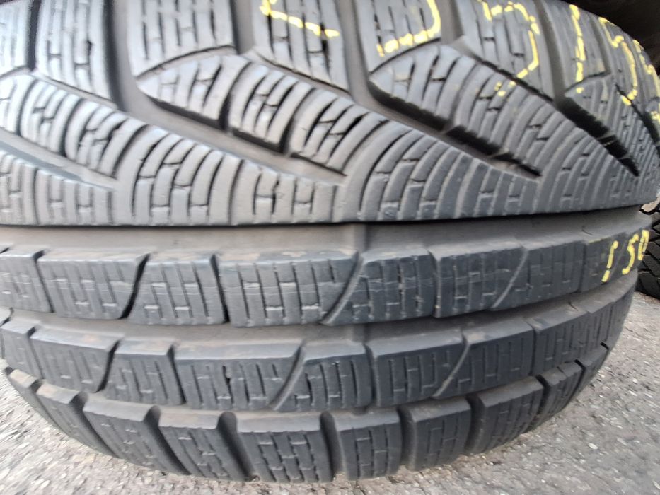 2 anvelope iarna 235/50r19 Pirelli Montaj Gratuit
