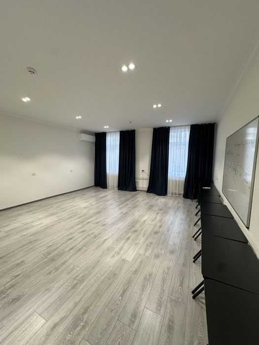 Сдам 24 м² Офис в Аренду. Урда. Динамо. Мустакиллик. Парк Анхор.