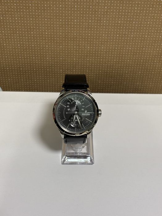 MDM vinde: Ceas Festina Retro F16573.