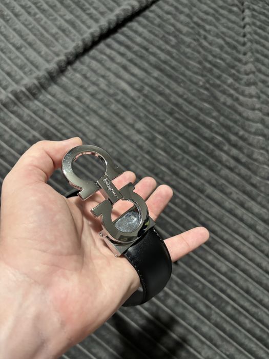 Curea Ferragamo Neagra noua 125