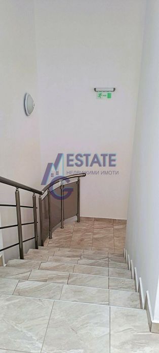 Тристаен апартамент с акт 16 в степен до ключ в Созопол, местност