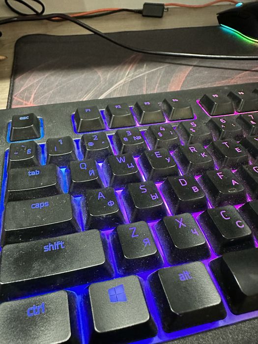 Клавиатура Razer CysonaV2.