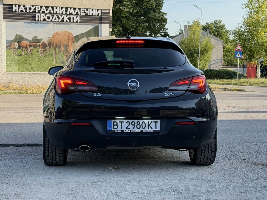 Opel Astra - GTC