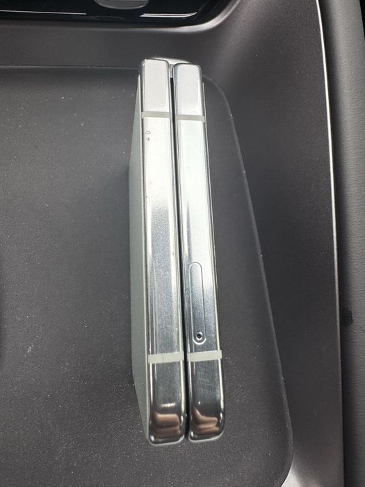 Samsung Z Flip 5 8/256