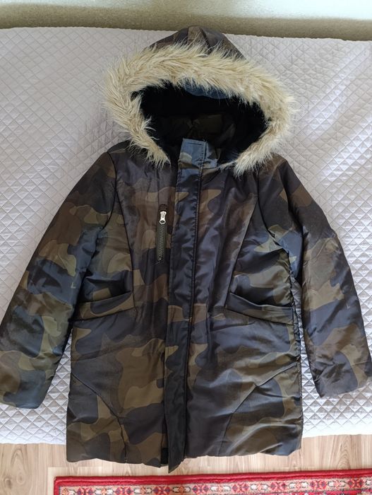 Продам  куртки для мальчика