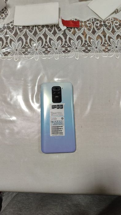 Продается телефон Redmi 10x