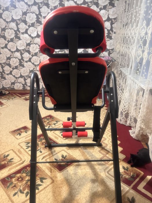 Инверсионный стол  тренажёр для спины