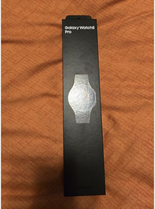 Vand Watch 5 Pro eSim 44 mm cumparat de nou cu factura