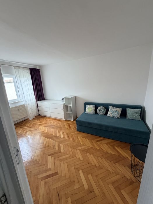 Proprietar. Apartament de inchiriat Judetean