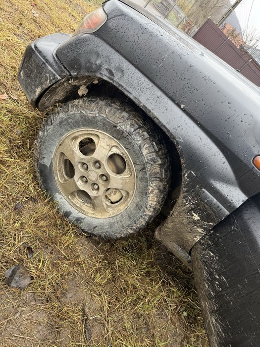 Vand mitsubishi pajero 2.0 benzina 2001