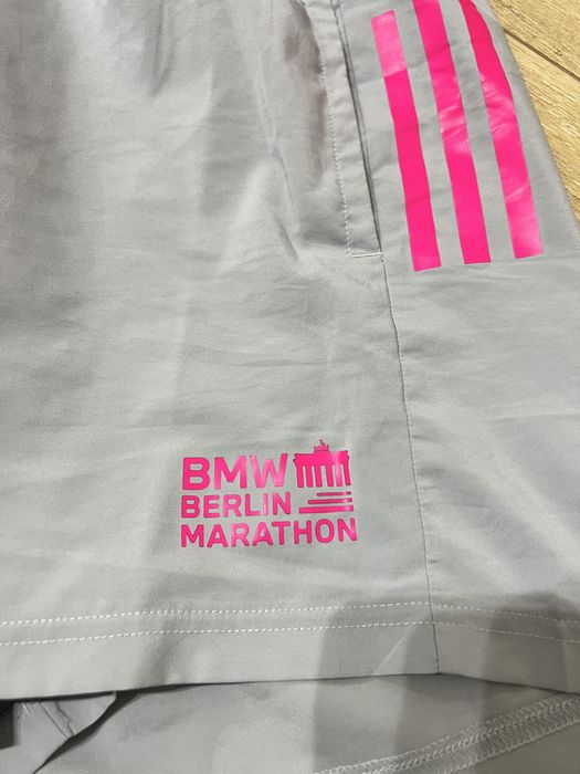 Pantaloni alergare adidas bmw berlin marathon 2025