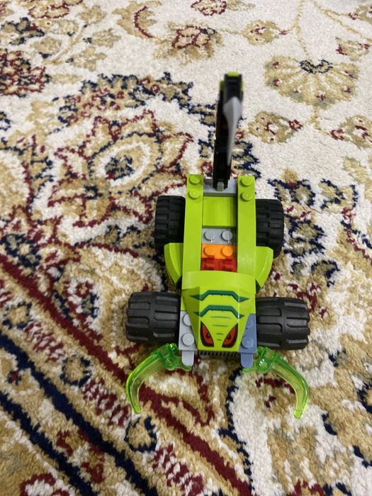 Лего скорпион динозавры