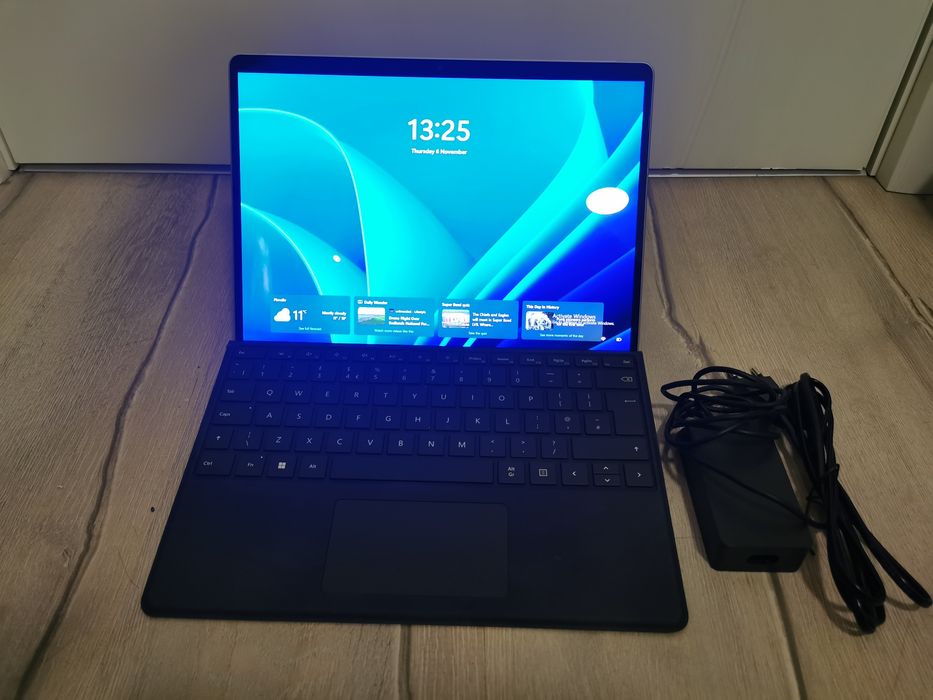 Microsoft Surface Pro 8