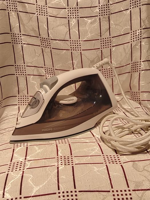 Продам утюг Philips новый