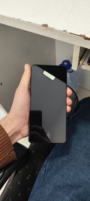 Mi 9T.     Ekrani tozza