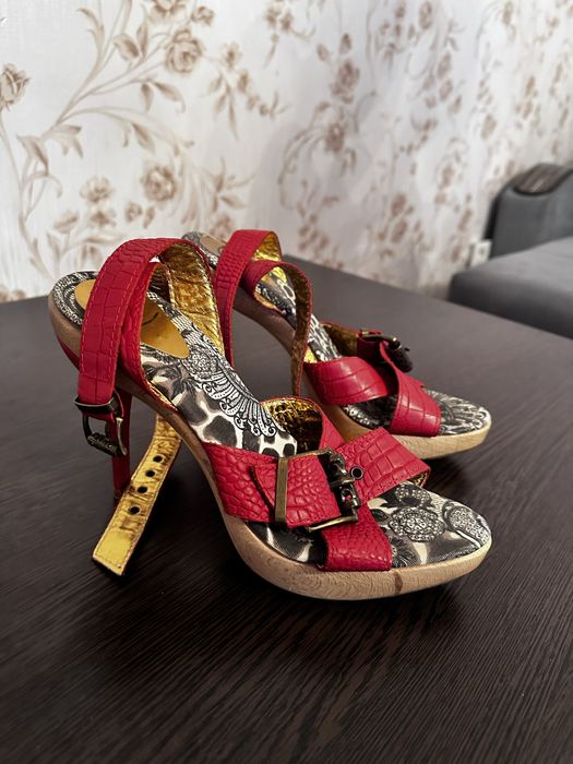 босоножки JustCavalli