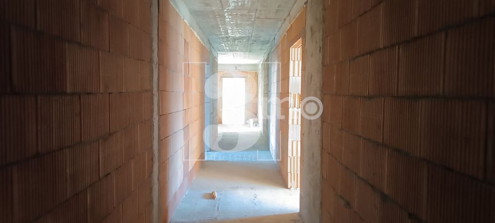 Продава се Тристаен апартамент в София, Овча купел 2 - 91 кв.м за 1557 €/кв.м - Снимка #3