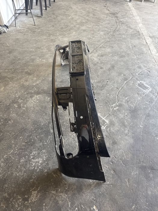 Bara/Spoiler/Masca Vw Phaeton An 2012 Defecta/Sparta