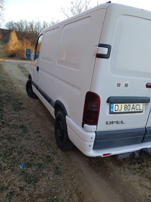 Vand  opel movano  acte la zi