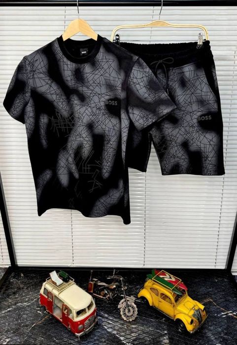 Compleu pentru bărbați