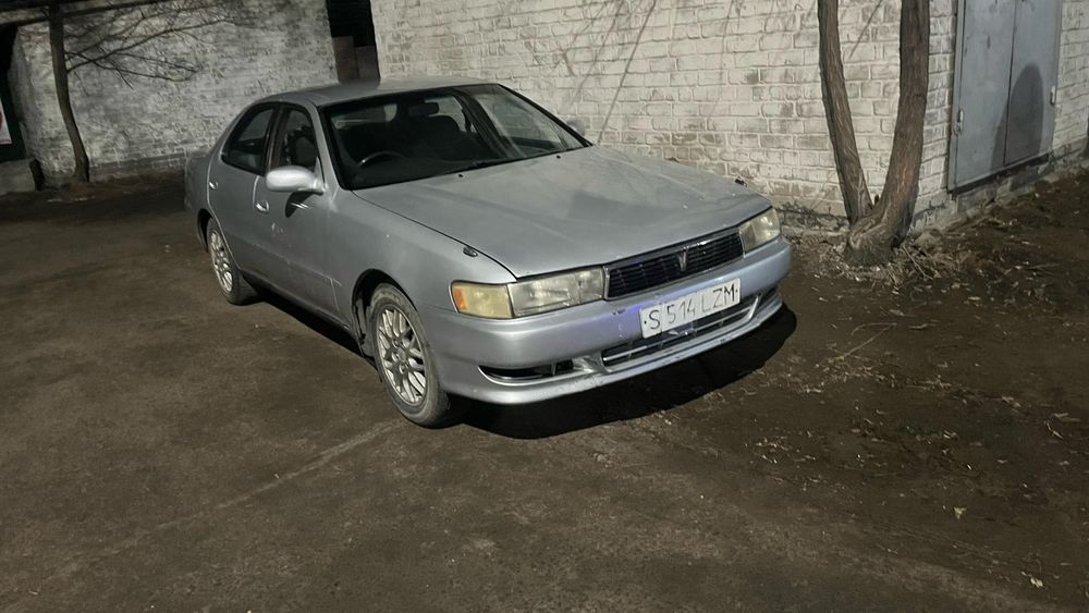 Продам авто марки Тойота креста 90