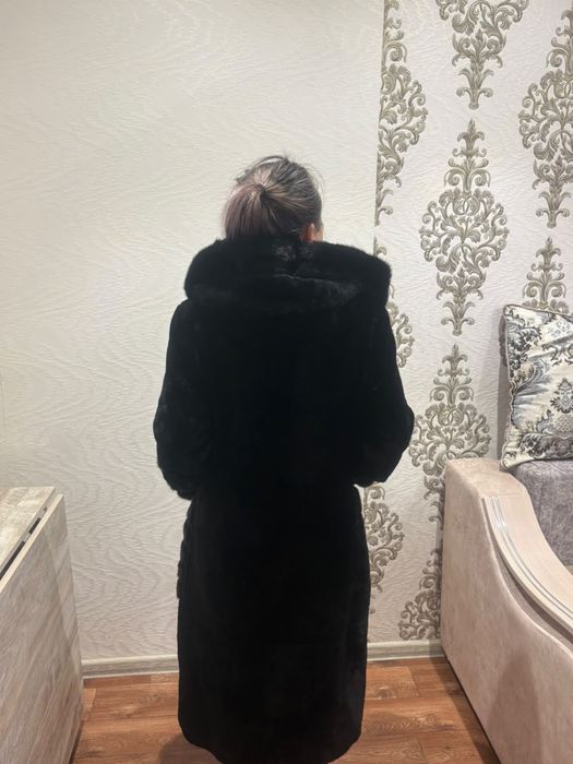 Шуба норковая 48 размер.