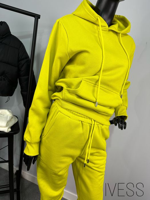 Дамски ватиран екип два цвята