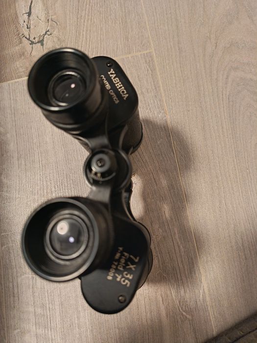 Binoclu YASHICA.