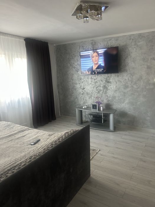 Vand apartament 2 camere