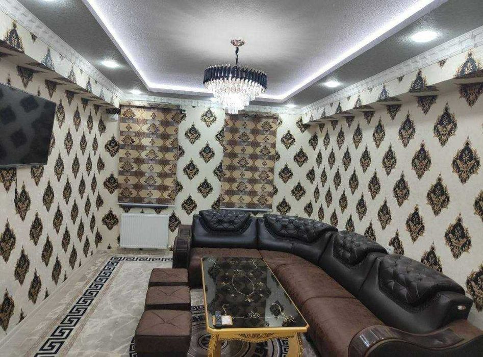 3 хоналик квартира 4 этаж, кирпичный дом, 5 микр, жомий, лагманный