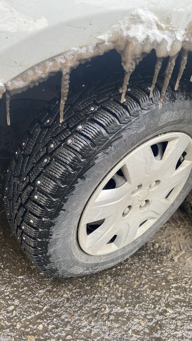ПРОДАМ зимние резины P14