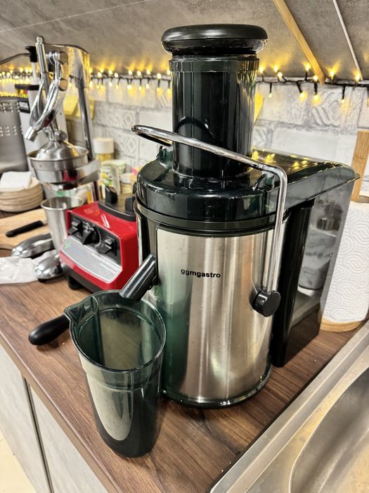 Професионална сокоизстисквачка 600W