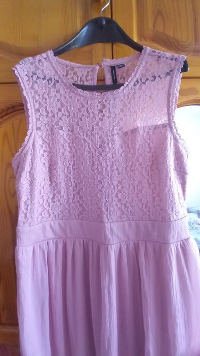 Рокля, размер М, нова