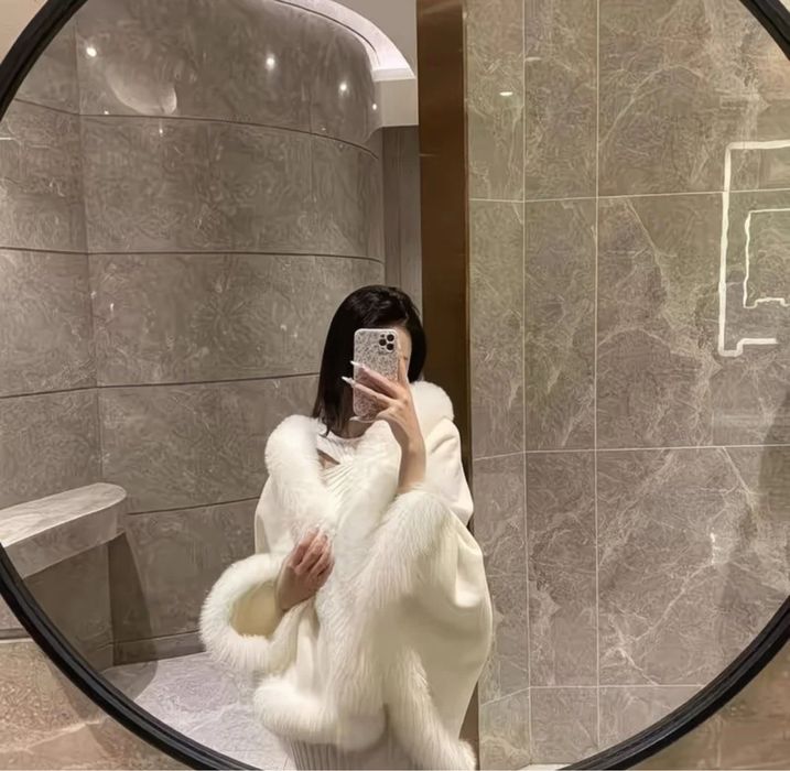 Женское пончо НОВОЕ