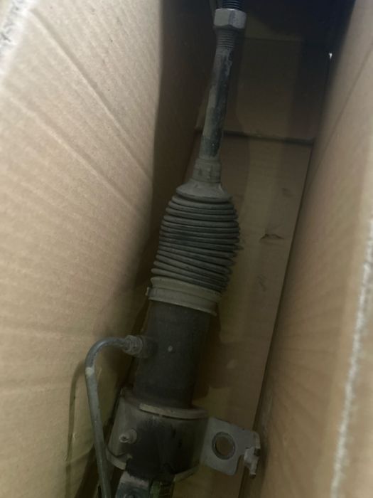 Продам рулевую рейку на хюндай акцент