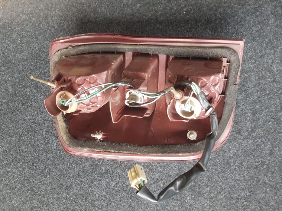 Заден десен Стоп Toyota Rav 4 2000г.-2006г.