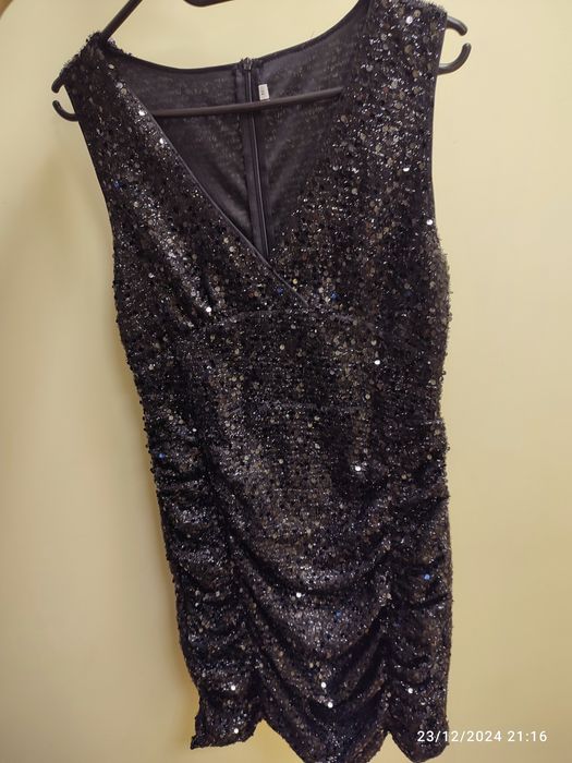 Нова рокля къса М