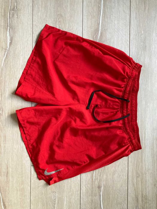 Найк Nike Challenger 2.0  7 inch къси панталони къс панталон шорти L