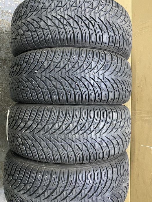Anvelope iarna 235/55R18 Nokian WR SUV4 104H XL